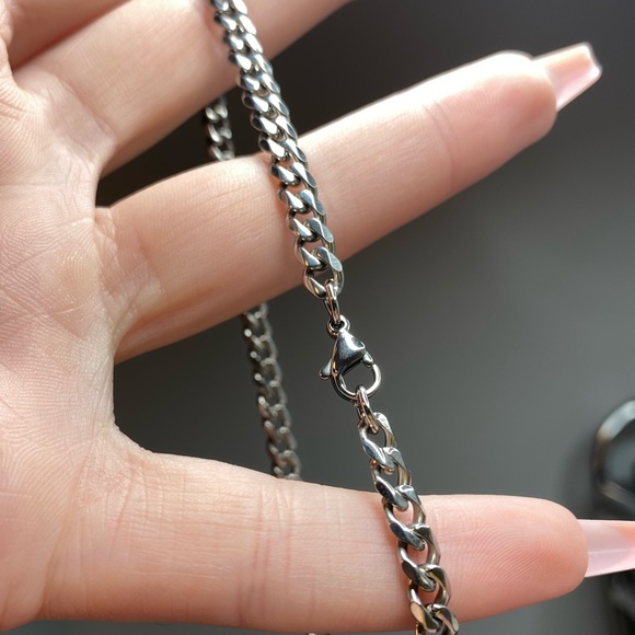 Authentic Gucci Repurposed Chain Necklace - Picture 6 of 6